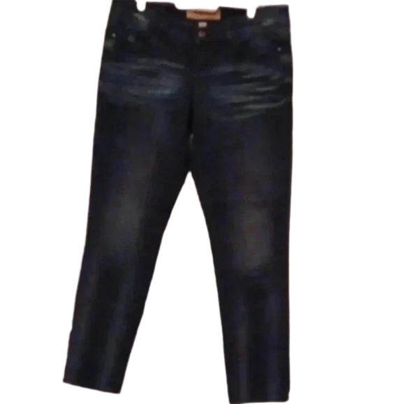 🍭🌹 Dark blue jeans with decorated back pockets - Picture 2 of 11